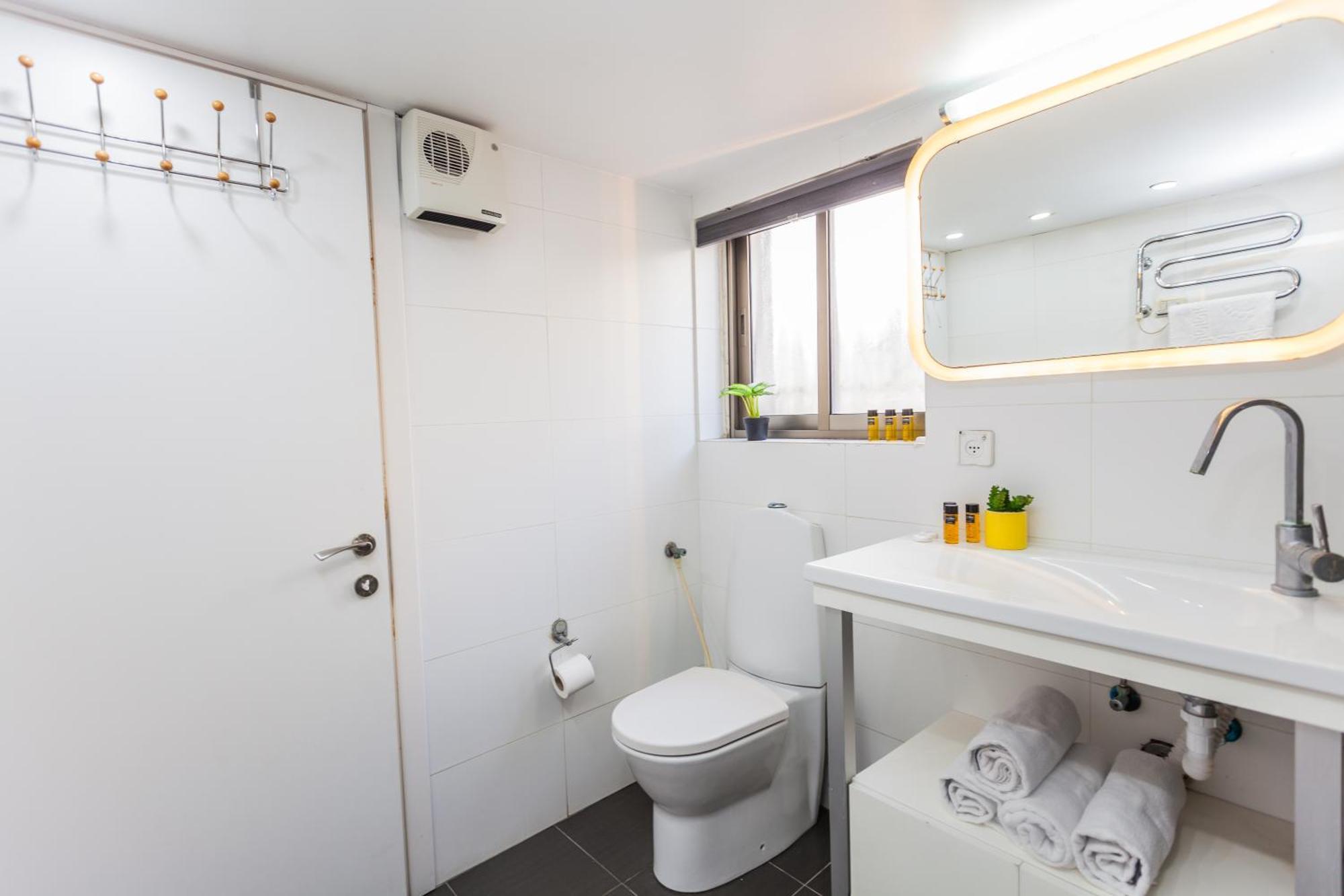 Apartamento Miraks Ge'Ula Tel Aviv Exterior foto